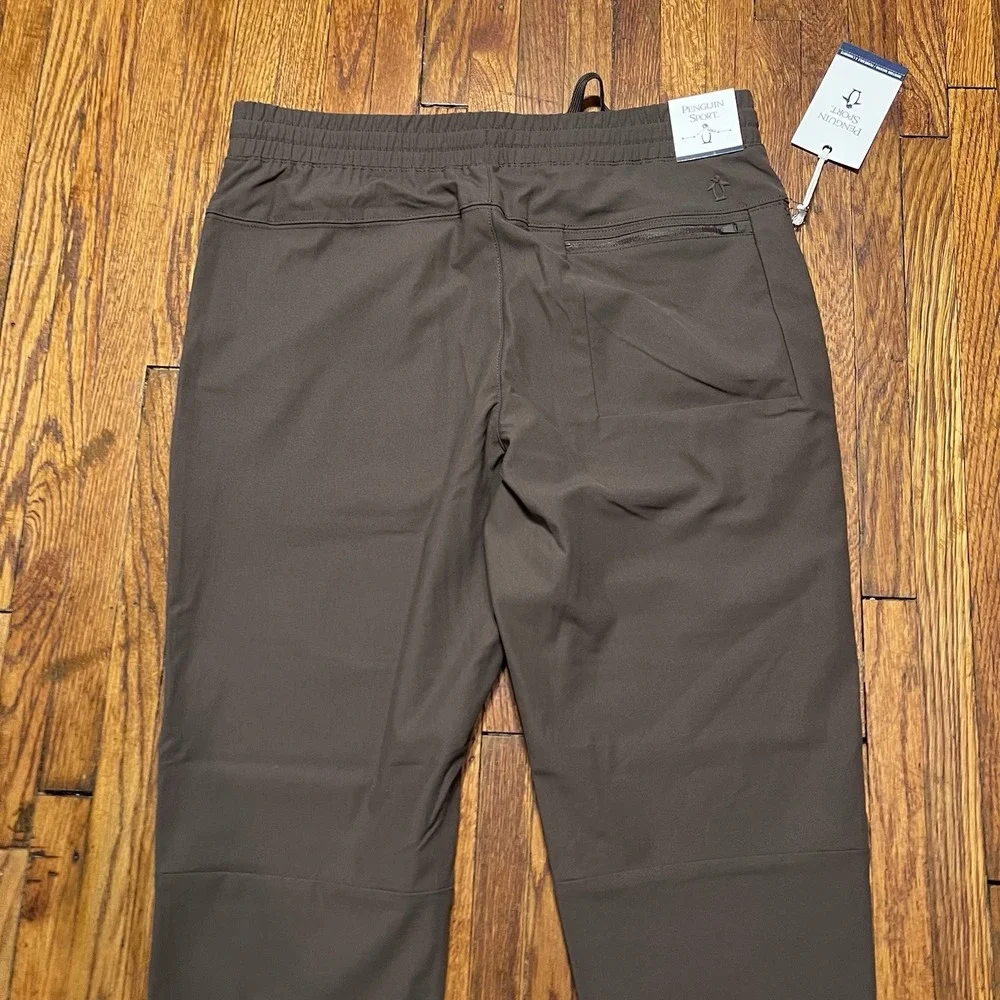 Penguin Sport Men's Joggers Chocolate Size Medium MSRP $95 NWT